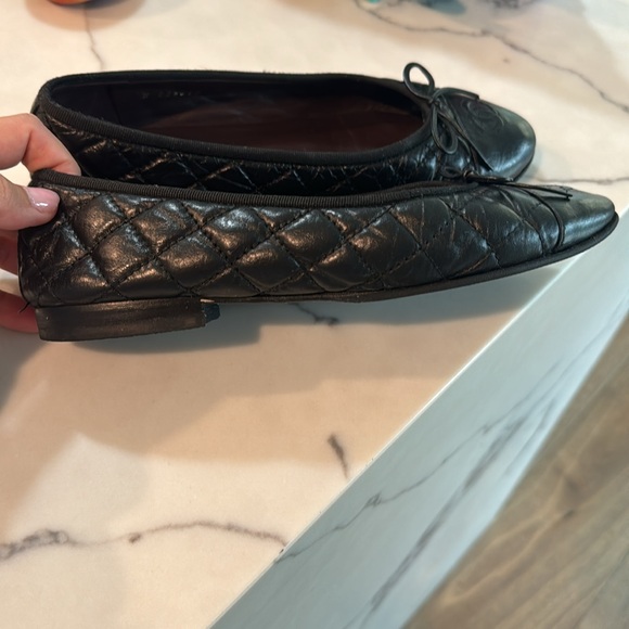 Chanel Black Classic Ballerina Flat - Picture 3 of 6